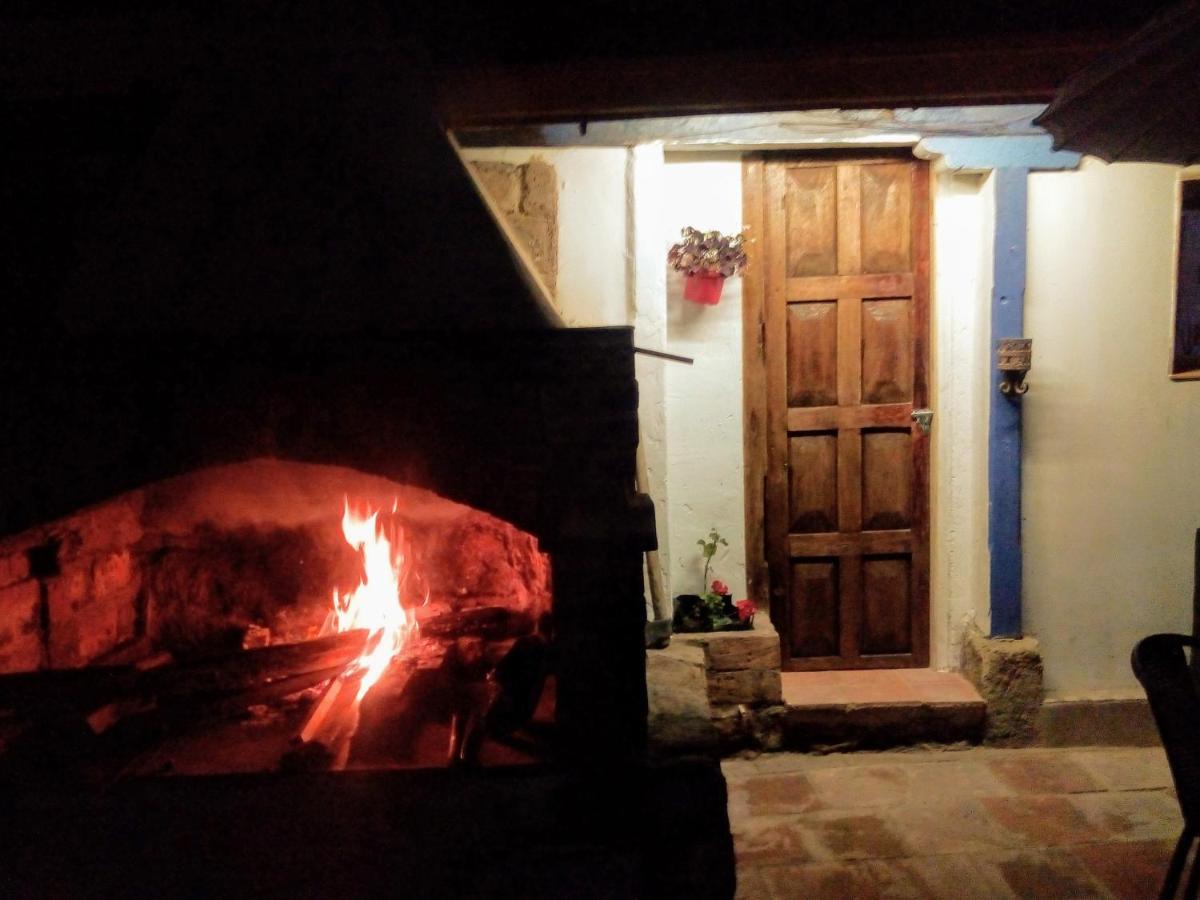 ホテル Vieja Aduana Zipaquirá エクステリア 写真