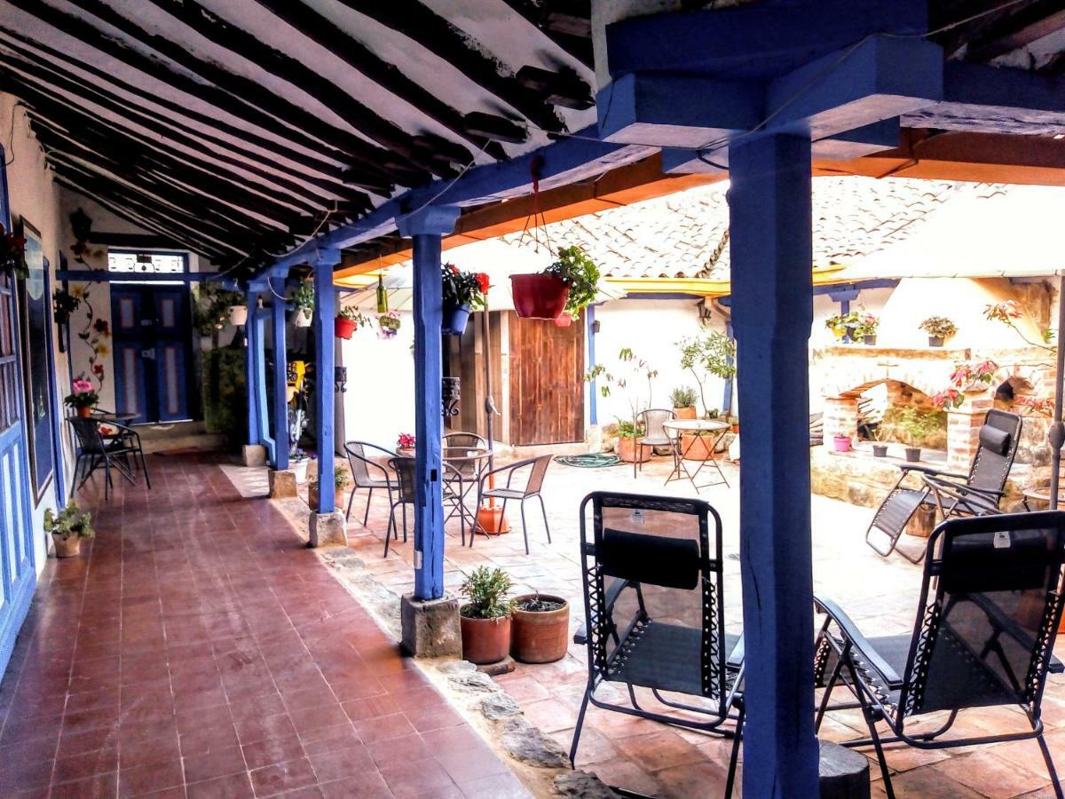 ホテル Vieja Aduana Zipaquirá エクステリア 写真