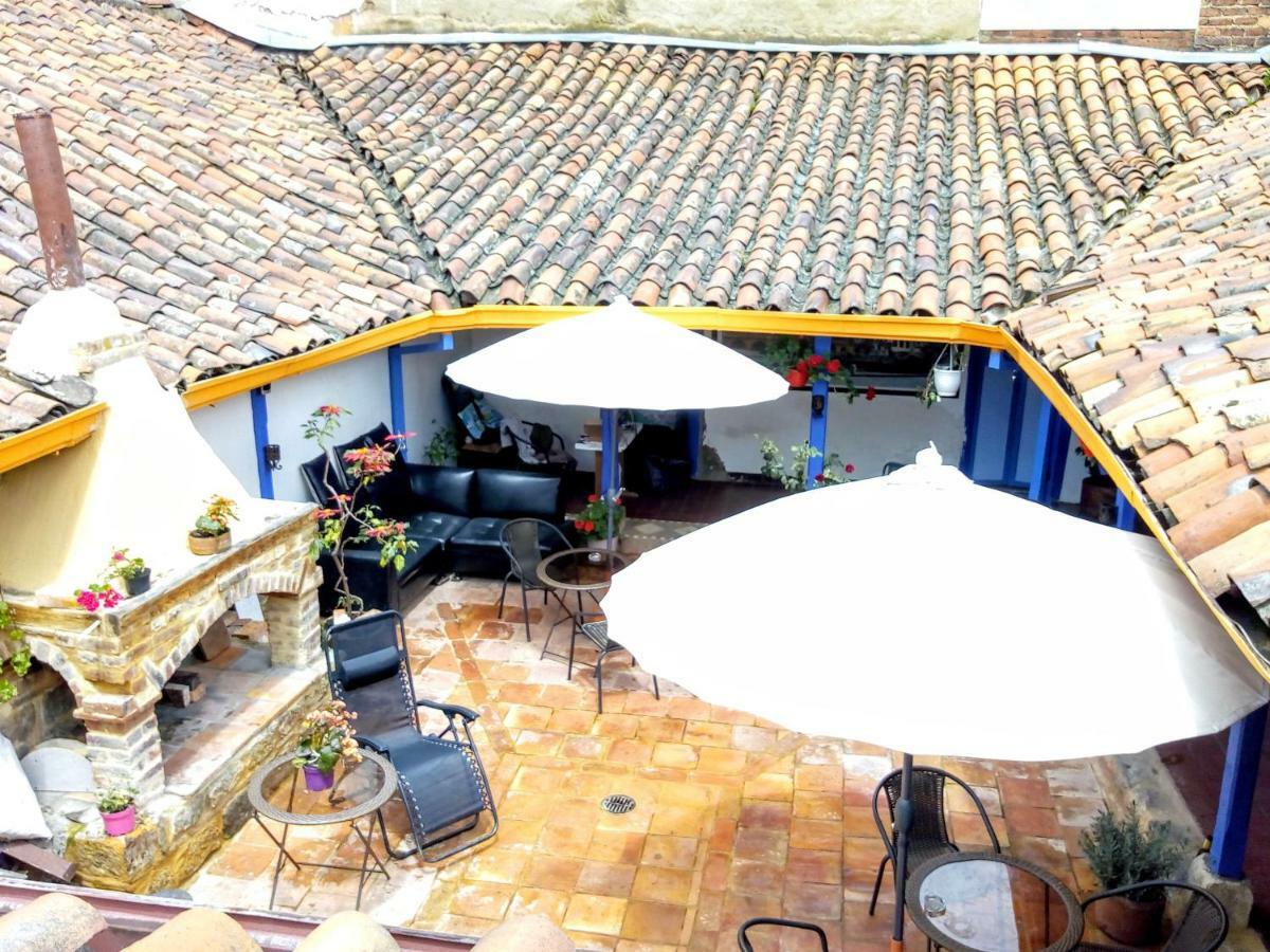 ホテル Vieja Aduana Zipaquirá エクステリア 写真